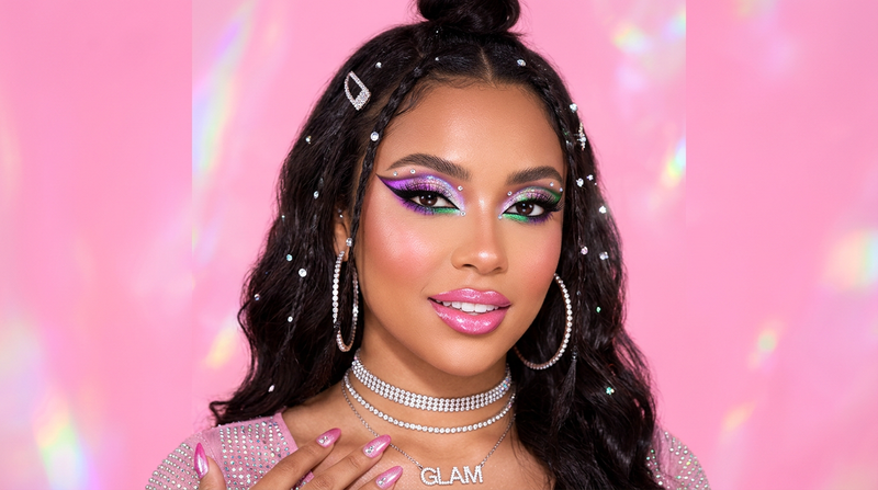 Cybrena Y2K Chromatic Gel Eyeliner - Model with dramatic color-shifting cat eye in purple-green shift