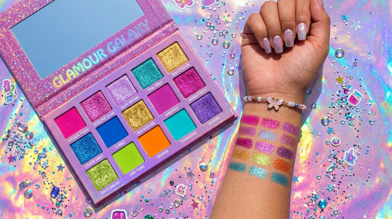 Grand Artist Palette - Top-down Editorial with Swatches